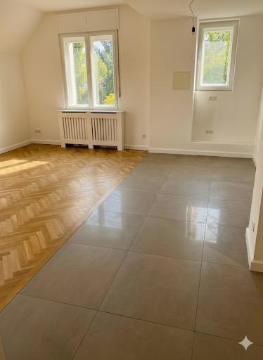 Maisonettenwohnung Kleinmachnow - 5.5 Zimmer, 150 m&sup2;, 2.475&euro; | Angebot:24981241