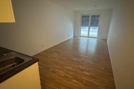 Wohnung Berlin Lichtenberg - 1 Zimmer, 31 m&sup2;, 850&euro; | Angebot:25254870