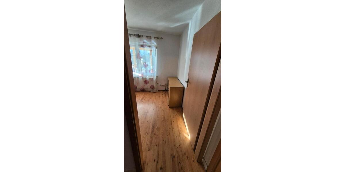 Einfamilienhaus Berlin Treptow-Köpenick - 2 Zimmer, 85 m&sup2;, 1.600&euro; | Angebot:26404779