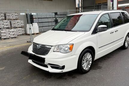 Lancia Voyager 162.000 km 8.999 &euro; Berlin 13353