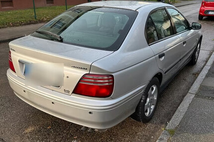 Honda Accord 135.000 km 1.900 &euro; Berlin 10178