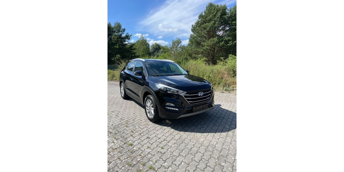 Hyundai TUCSON 62.200 km 14.590 &euro; Rüdersdorf 15562