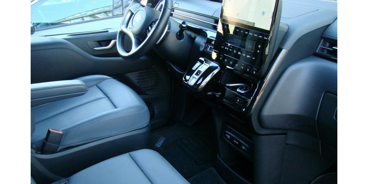 Hyundai Staria Prime 2.2CRDI 9-Sitzer ACC LED 24.308 km 37.980 &euro; Falkensee 14612