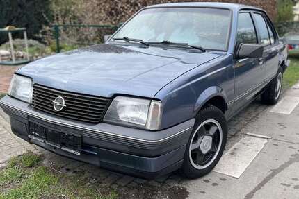 Opel Ascona 63.000 km 4.980 &euro; Leegebruch 16767