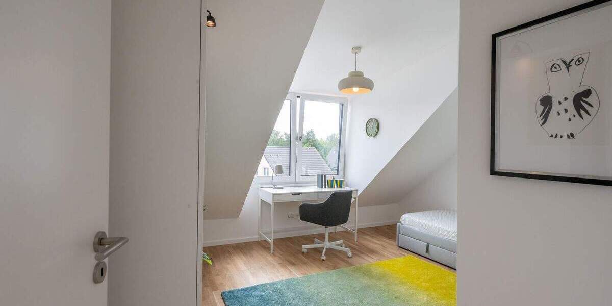 Doppelhaushälfte Erkner Hohenbinde - 4 Zimmer, 125 m&sup2;, 1.950&euro; | Angebot:24773425