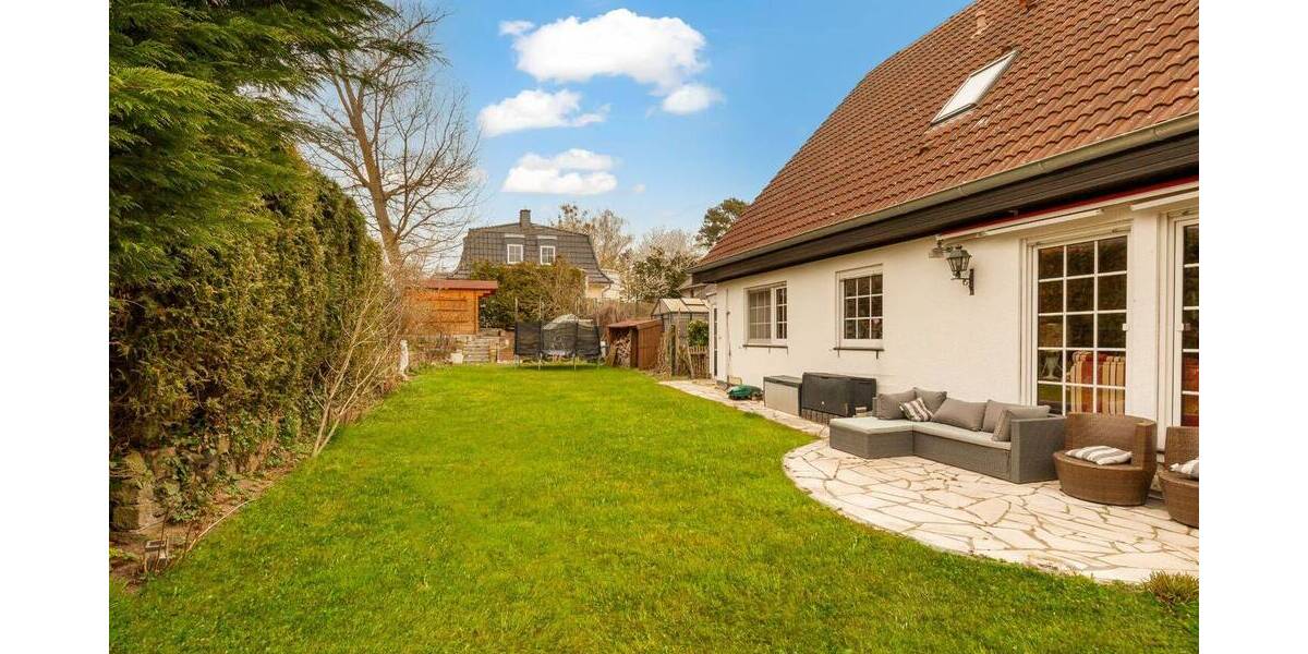 Einfamilienhaus Berlin Wannsee - 7 Zimmer, 165 m&sup2;, 1.200.000&euro; | Angebot:26275371