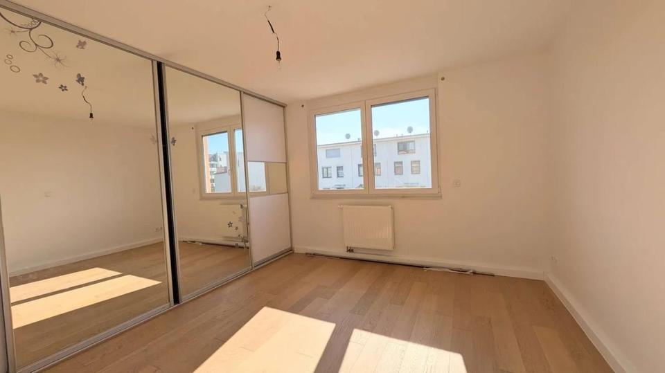 Reihenhaus Berlin Spandau - 4.5 Zimmer, 120 m&sup2;, 680.000&euro; | Angebot:26950543