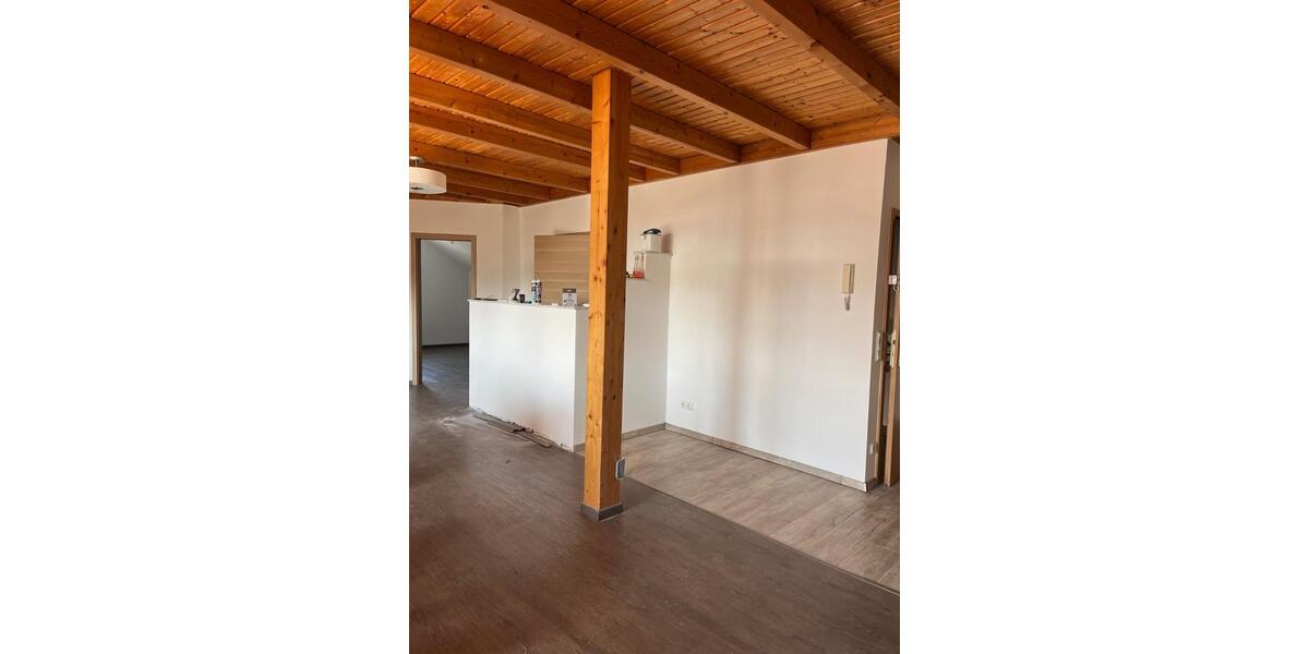 Dachgeschoßwohnung Neuenhagen bei Berlin - 3 Zimmer, 95 m&sup2;, 1.500&euro; | Angebot:25923540