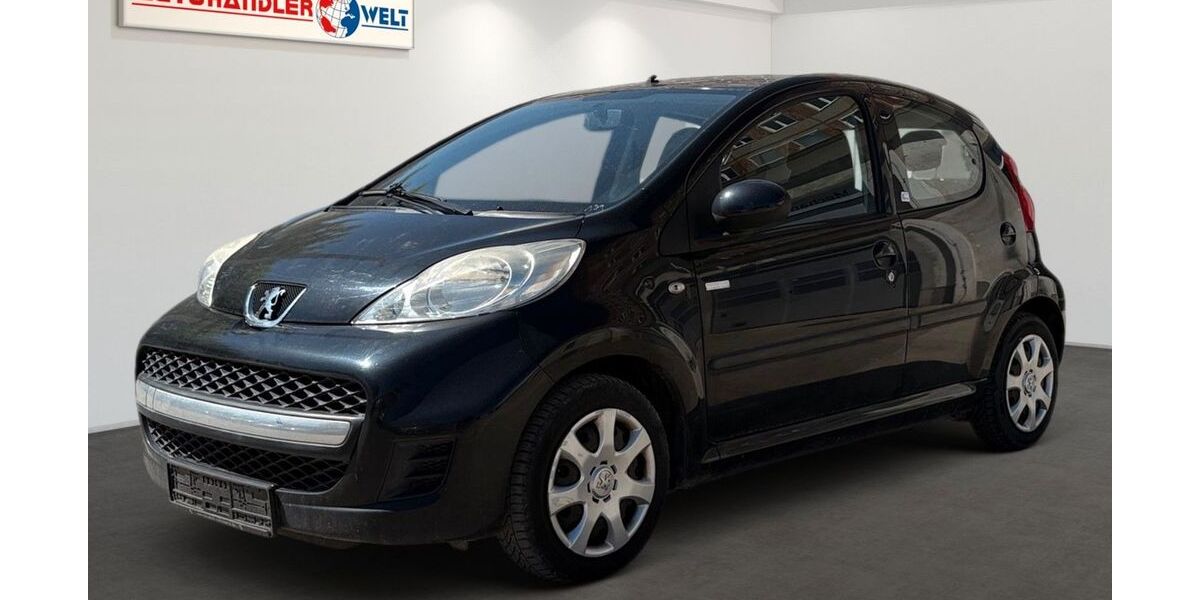 Peugeot 107 98.888 km 2.499 &euro; Berlin 12681