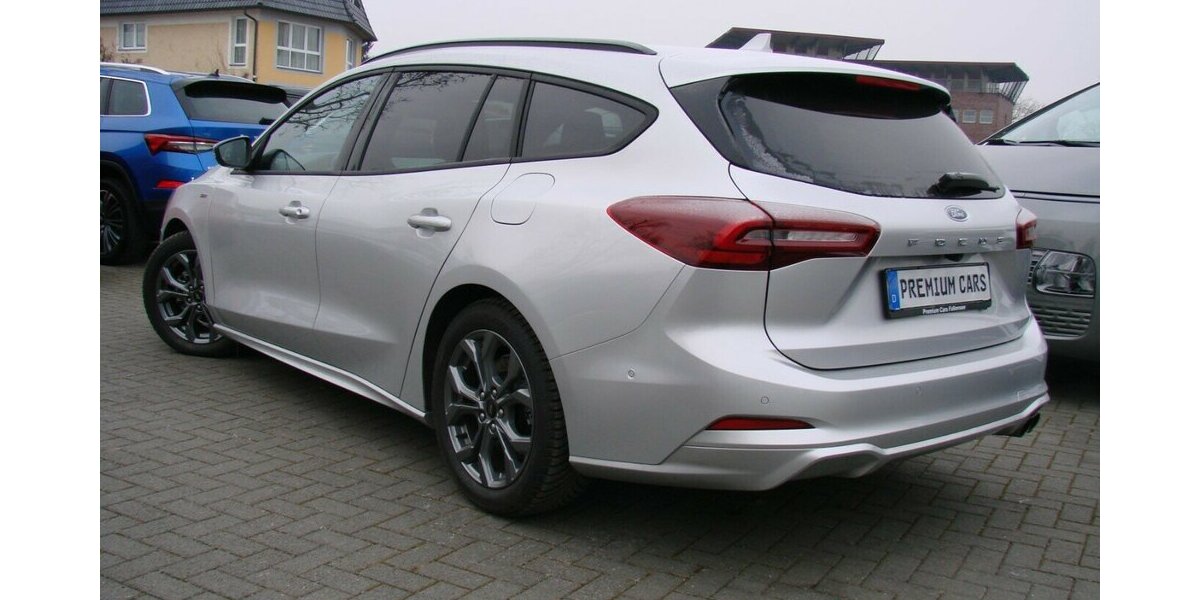 Ford Focus 1.5L TDCi ST-Line X ACC LED AHK HUD Bliss 12.043 km 24.980 &euro; Falkensee 14612