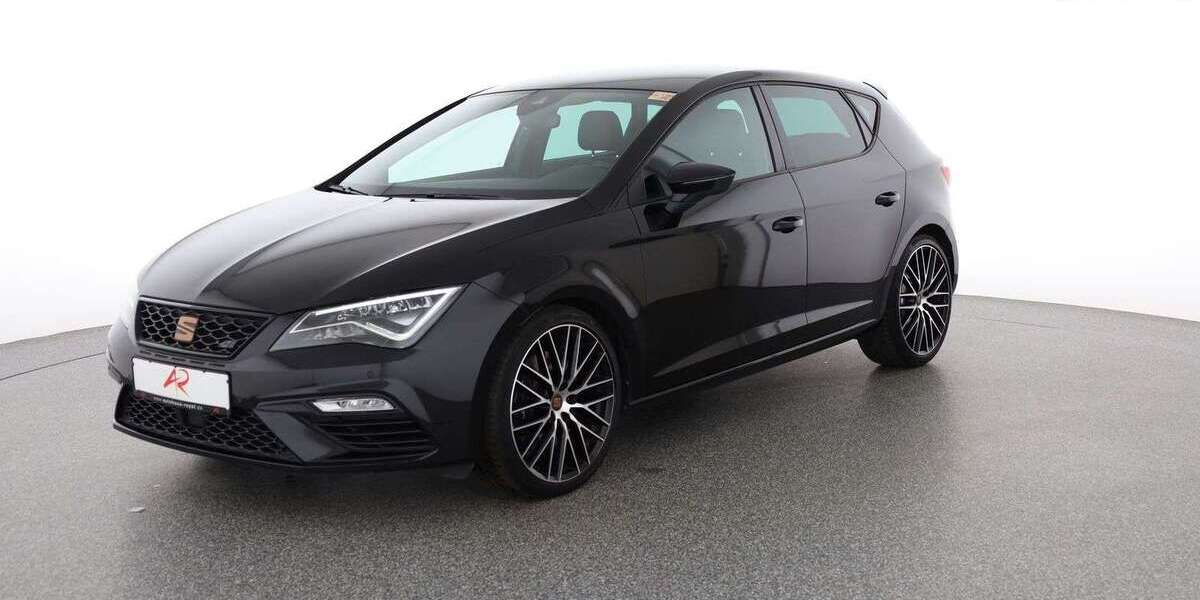 Seat Leon 47.567 km 24.880 &euro; Berlin 12103
