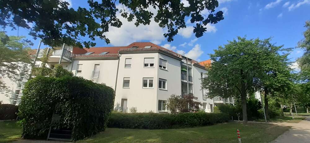Etagenwohnung Bernau - 3 Zimmer, 82 m&sup2;, 225.000&euro; | Angebot:27112928