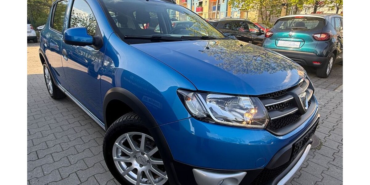 Dacia Sandero 125.987 km 5.999 &euro; Berlin 12349