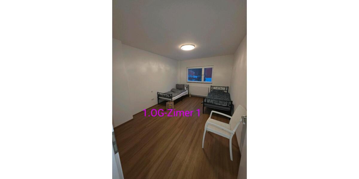 Doppelhaushälfte Berlin Spandau - 7 Zimmer, 130 m&sup2;, 2.800&euro; | Angebot:24840119