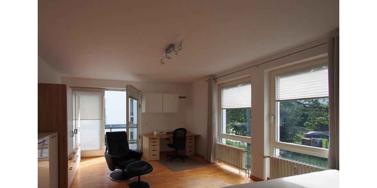 Etagenwohnung Potsdam Berliner Vorstadt - 4 Zimmer, 149 m&sup2;, 2.500&euro; | Angebot:23660029