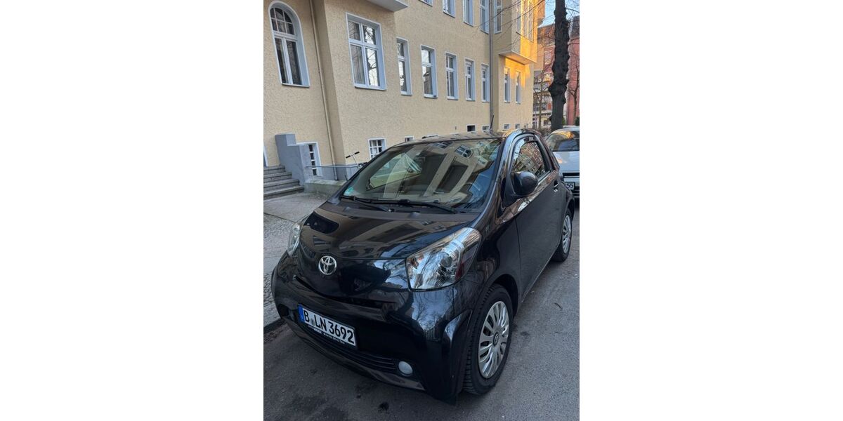 Toyota IQ 120.098 km 7.000 &euro; Berlin 13439