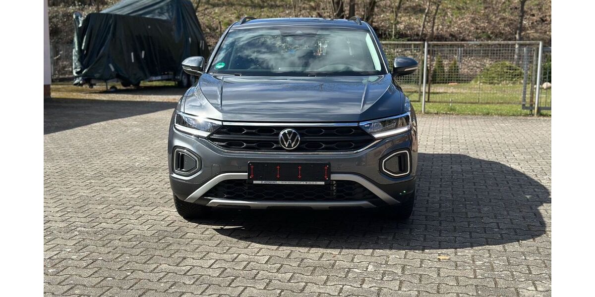 VW T-Roc 25.900 km 23.750 &euro; Hennigsdorf 16761