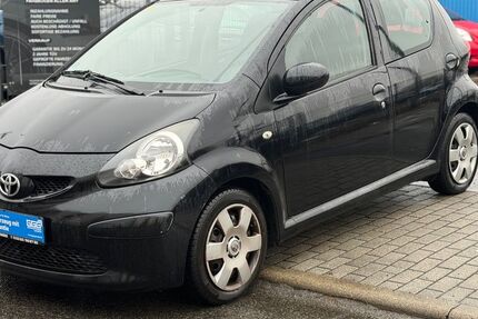 Toyota Aygo (X) 82.313 km 4.290 &euro; Wildau 15745