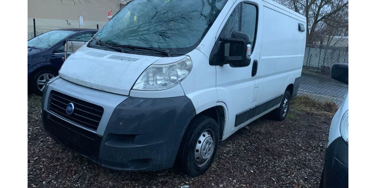 Fiat Ducato 280.000 km 1.999 &euro; Berlin 10829