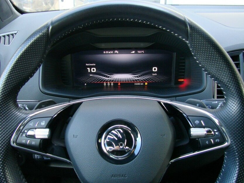 Skoda Karoq 1.5TSi Sportline ACC Navi LED Kamera 33.284 km 31.980 € Falkensee 14612