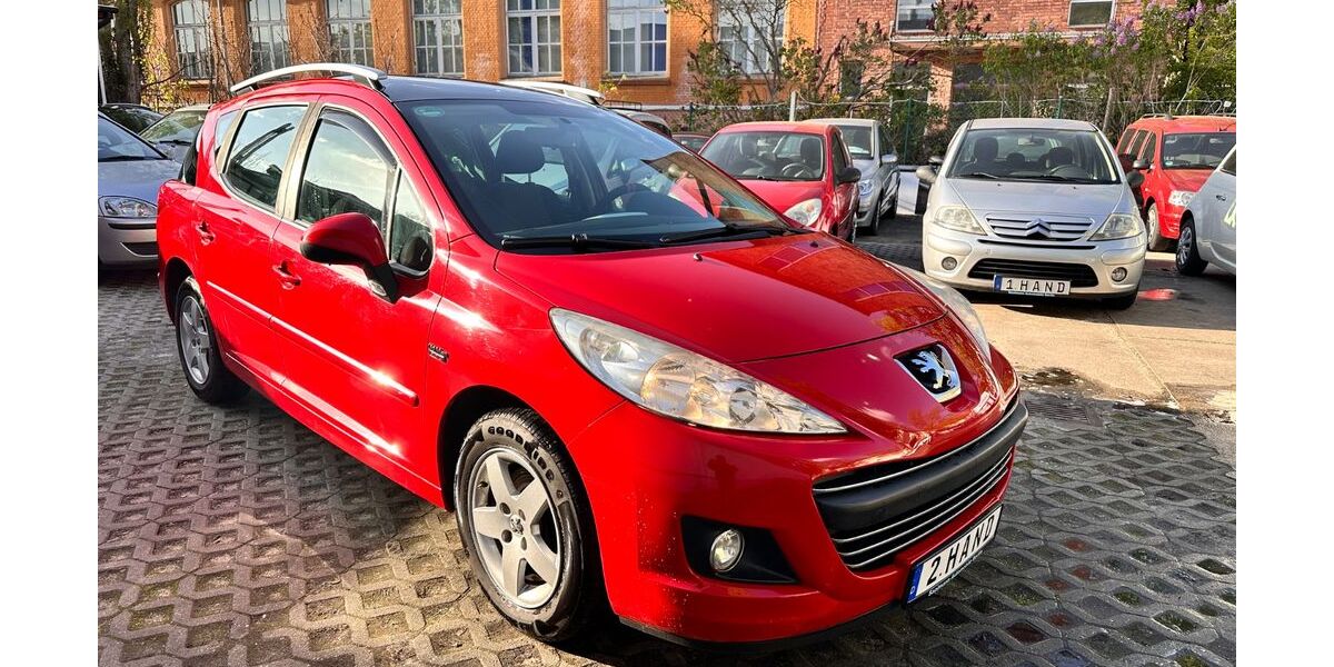 Peugeot 207 124.963 km 2.990 &euro; Berlin 13403