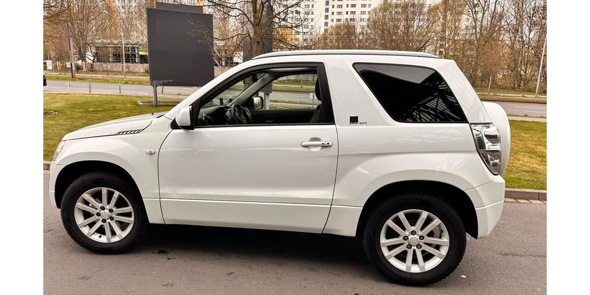 Suzuki Grand Vitara 180.000 km 3.500 &euro; Berlin 12555