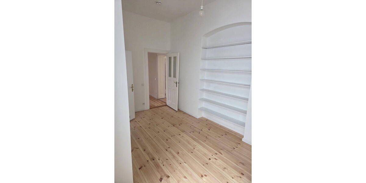 Etagenwohnung Berlin Prenzlauer Berg - 4 Zimmer, 137 m&sup2;, 2.950&euro; | Angebot:25969551