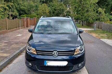 VW Touran 124.000 km 13.000 &euro; Glienicke/Nordbahn 16548