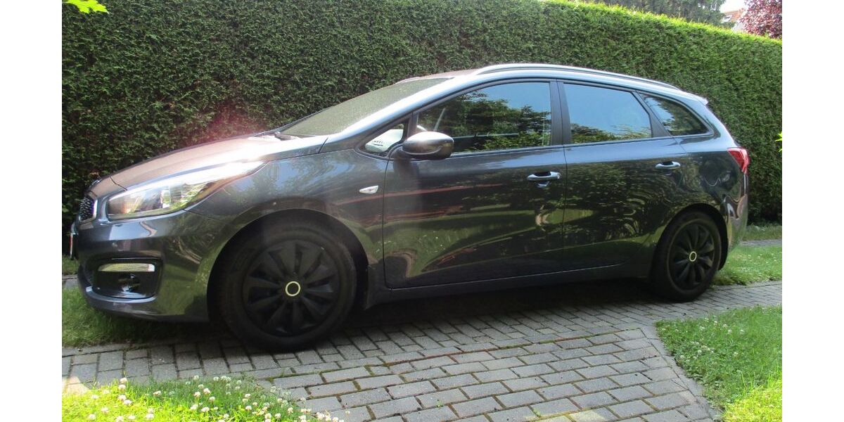 Kia ceed Sportswagon 199.000 km 7.898 &euro; Berlin 13053