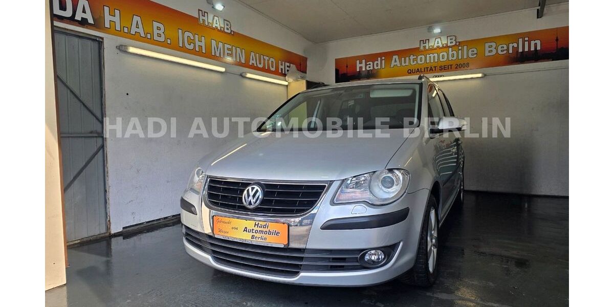 VW Touran 142.285 km 7.399 &euro; Berlin 12347