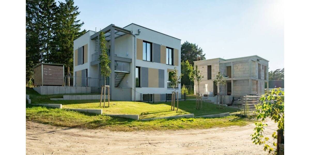 Architektonischer Hingucker: Neubau Wohnung (EG) im lichtdurchfluteten CUBE von Birkenwerder 3 zimmer