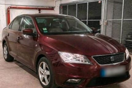 Seat Toledo 120.000 km 7.700 &euro; berlin 10249