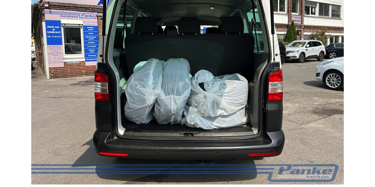 VW T5 Transporter Kombi 1. Hand 8 sitzer 169.000 km 14.990 &euro; Berlin 13187