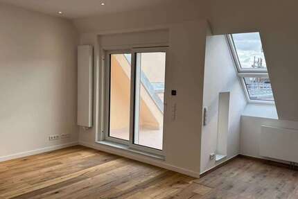 Wohnung Berlin Neukölln - 3 Zimmer, 83 m&sup2;, 1.900&euro; | Angebot:26028265