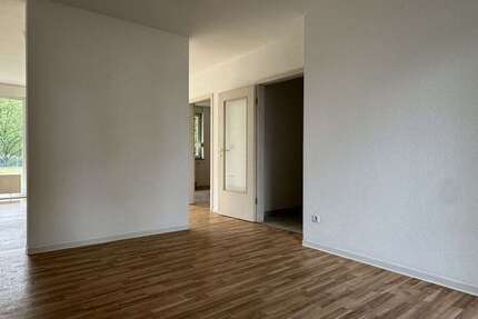 Wohnung Hennigsdorf - 3 Zimmer, 75 m&sup2;, 1.045&euro; | Angebot:27342007