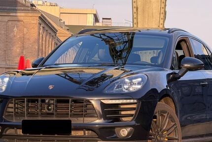 Porsche Macan 150.000 km 33.390 &euro; Berlin 12099