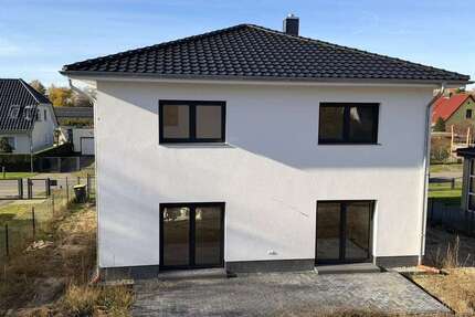 Haus zum Kaufen in Panketal 675.000 € 170.25 m² 5 zimmer