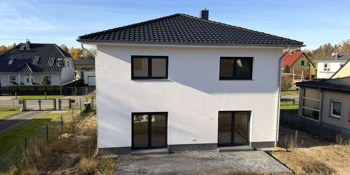 Haus zum Kaufen in Panketal 675.000 € 170.25 m² 5 zimmer