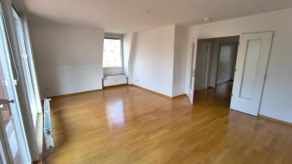 Dachgeschoßwohnung Berlin Steglitz-Zehlendorf - 2 Zimmer, 90 m&sup2;, 1.311&euro; | Angebot:26431019