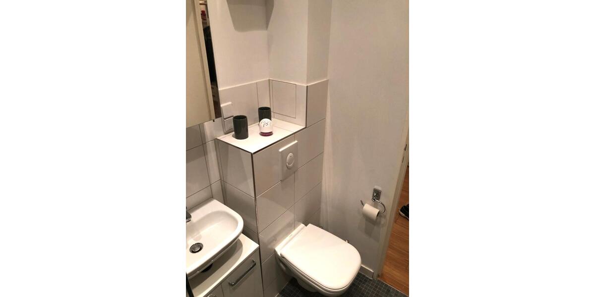 Erdgeschoßwohnung Berlin Charlottenburg-Wilmersdorf - 1 Zimmer, 30 m&sup2;, 850&euro; | Angebot:24715295