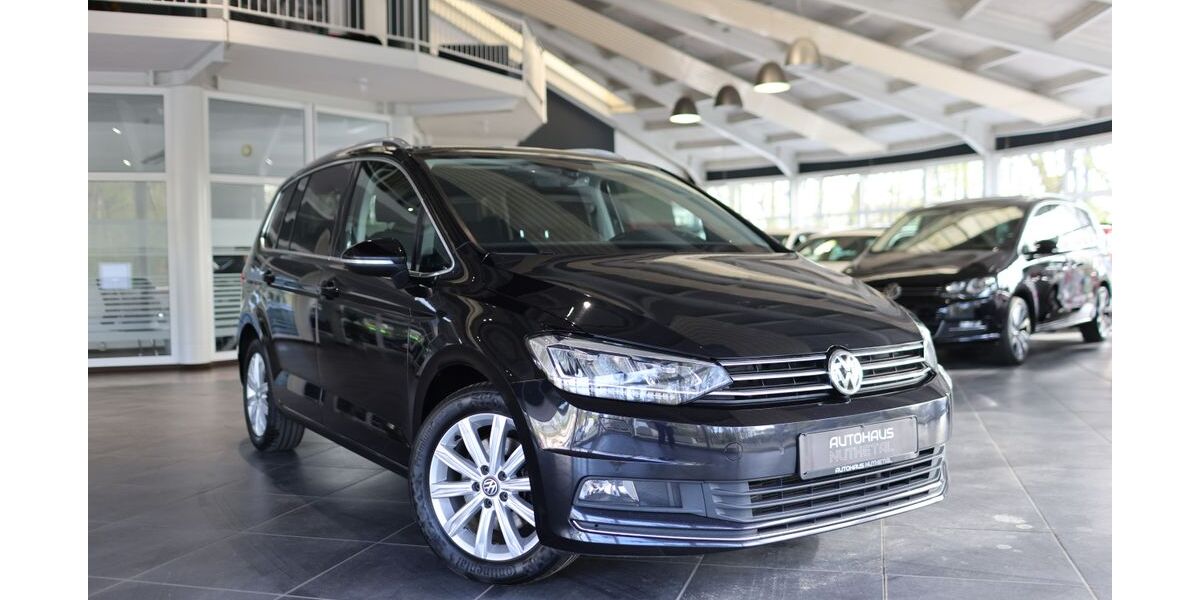 VW Touran 165.206 km 16.440 &euro; Nuthetal 14558