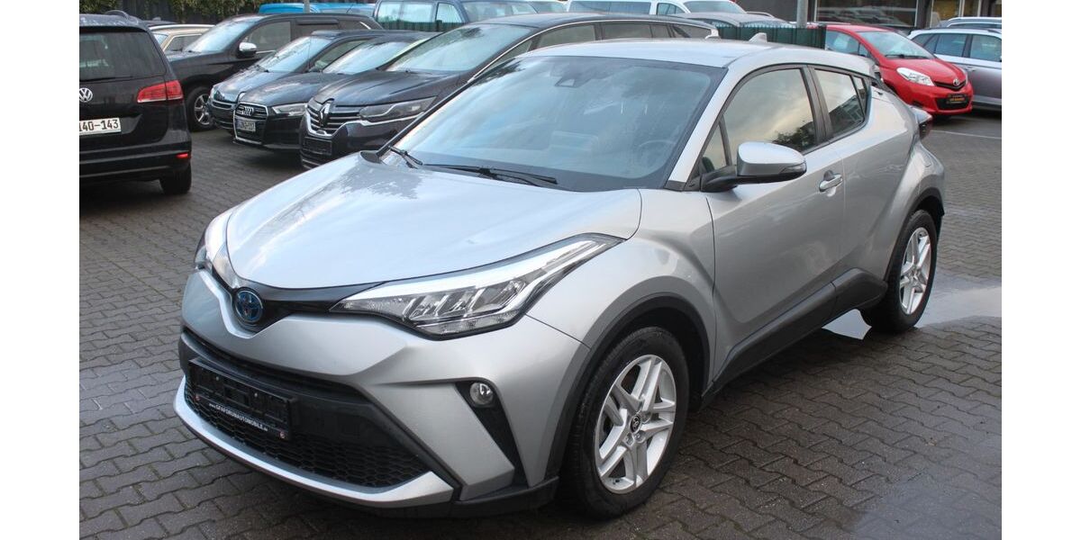 Toyota C-HR 56.650 km 20.900 &euro; Berlin 12057