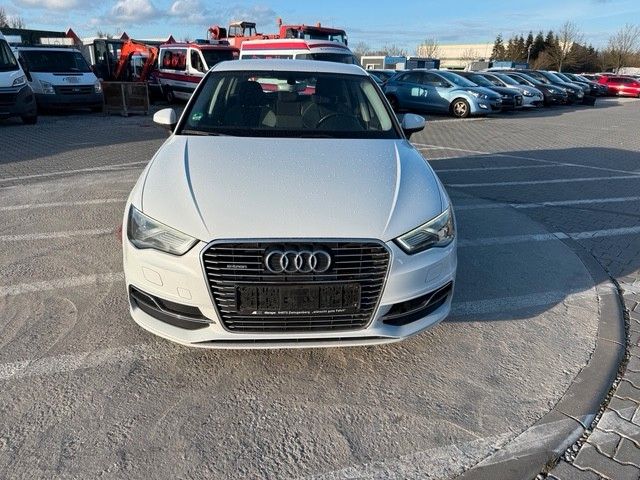 Audi A3 174.695 km 11.299 &euro; Mittenwalde 15749