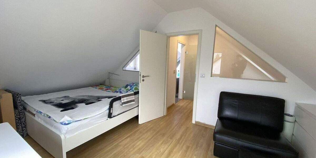 Doppelhaushälfte Berlin Stadtrandsiedlung Malchow - 3 Zimmer, 87 m&sup2;, 1.590&euro; | Angebot:24725241