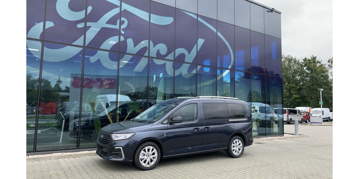 Ford Grand Tourneo 2.000 km 39.990 &euro; Bernau 16321