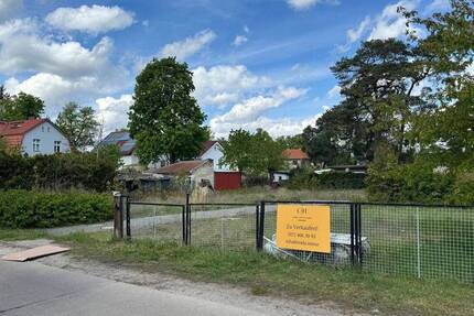 Großes Baugrundstück (teilbar) im ruhigen, grünen Bohnsdorf zimmer