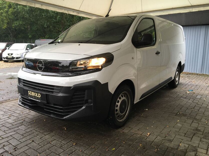 Opel Vivaro 3.452 km 27.680 € Berlin 10315