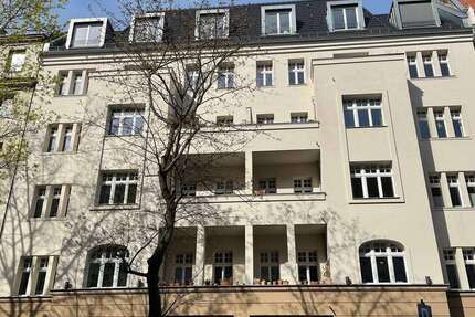 Wohnung Berlin Wilmersdorf - 4 Zimmer, 125 m&sup2;, 2.626&euro; | Angebot:27077429
