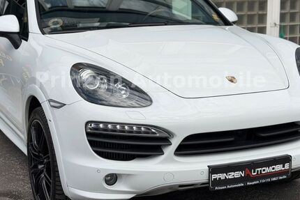 Porsche Cayenne 268.100 km 18.900 &euro; Berlin 10827