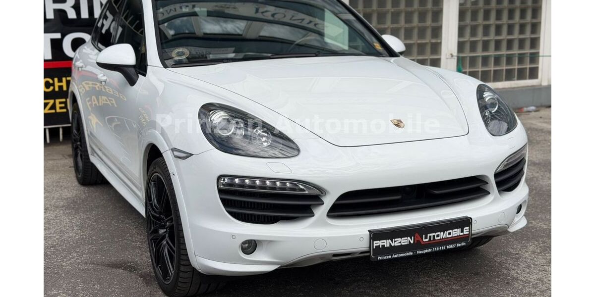 Porsche Cayenne 268.100 km 18.900 &euro; Berlin 10827